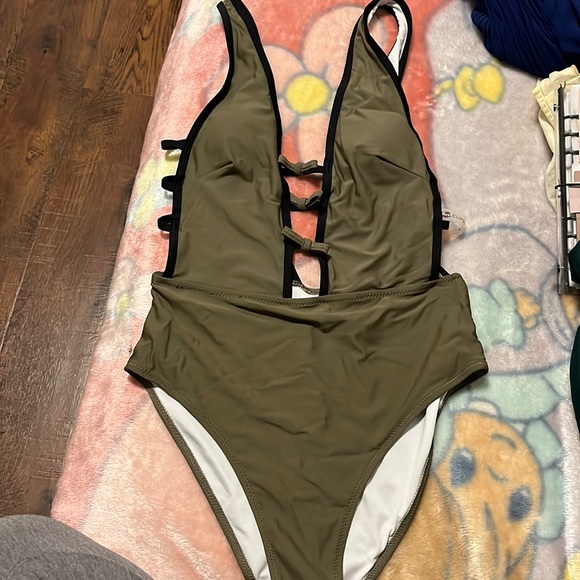 Cupshe Swim Cupshe Swimwear Poshmark